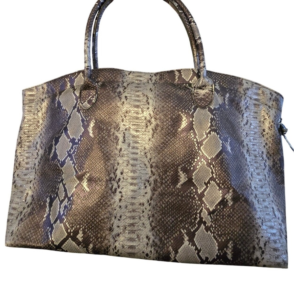 DSW Weekender Bag Snakeskin Print Large Tote Travel Bag Grey Silver 23x15x7